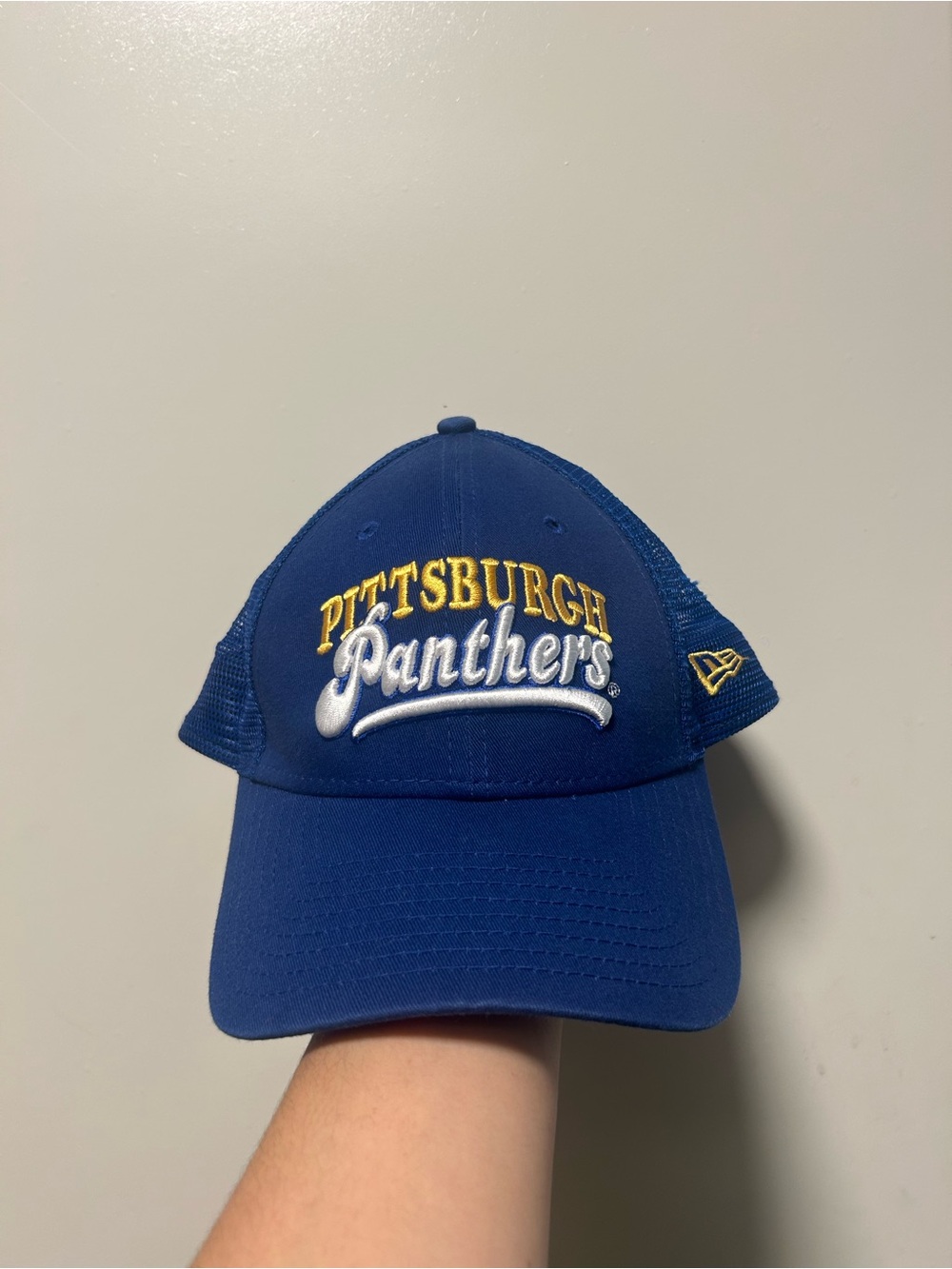 vintage new era pittsburgh panthers low profile trucker hat